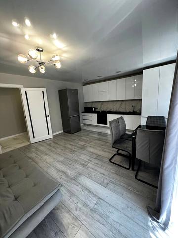 Івана Франка вул., 57