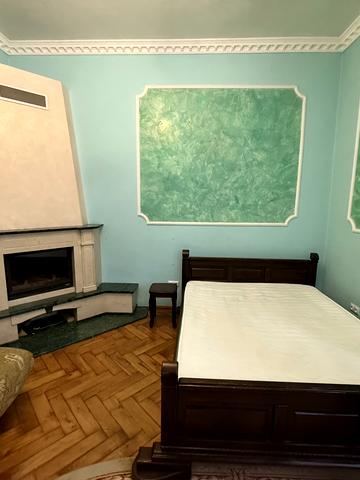 Ярослава Мудрого вул., 8