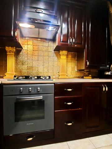 Кондукторська вул., 5