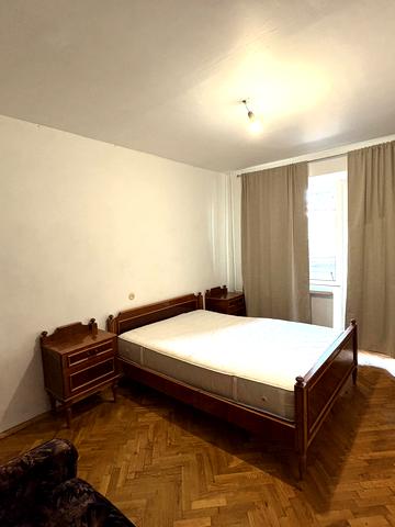 Хорива вул., 50