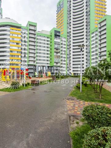 Вишгородська вул., 45/15