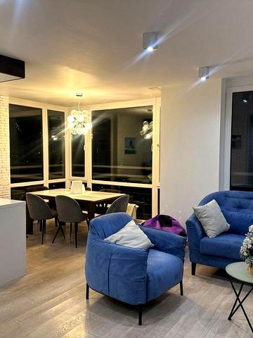 Анатолія Петрицького вул., 15-А