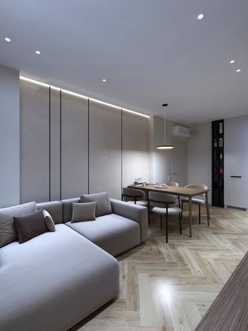 Комарівська вул., (Будинок 10)