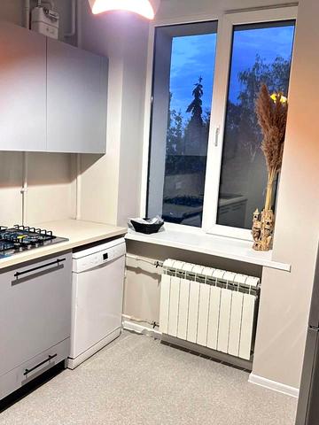 Сергія Єфремова вул. (Ворошилова), 2-А