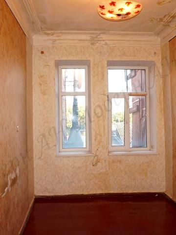 Сірохінська вул., 19