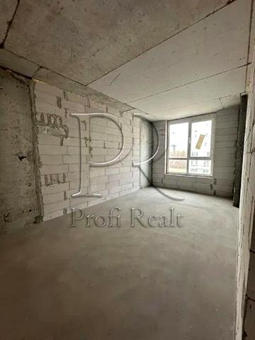 Машинобудівників вул., 16