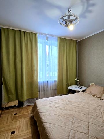 Перемоги просп., 61