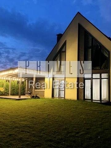 Гетьманська вул.