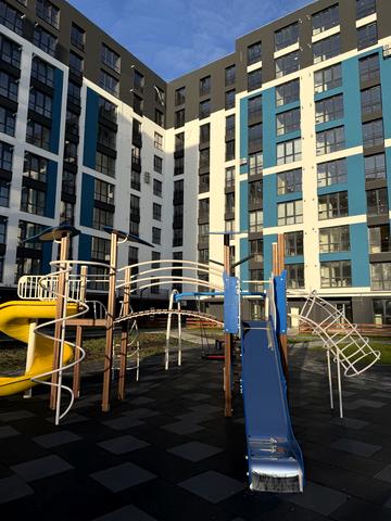 Бастіонна вул., (Будинок 15)