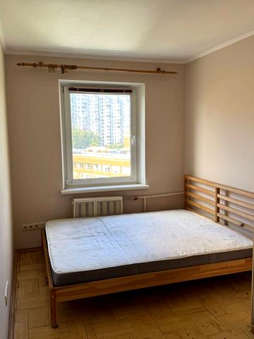 Голосіївська вул., 16