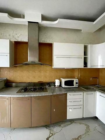 Івана Мазепи вул. (Січневого Повстання), 14