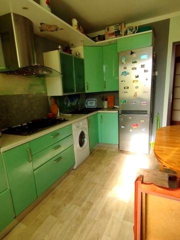 Центральна вул., 212