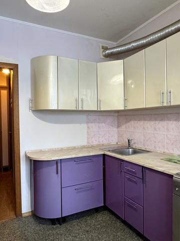 Олександра Клосовського вул., 3