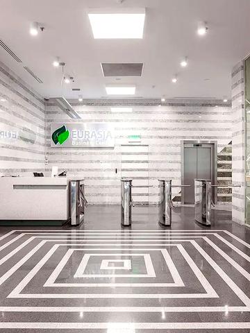 Жилянська вул., 75