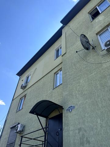 Миколи Лисенка вул., 4