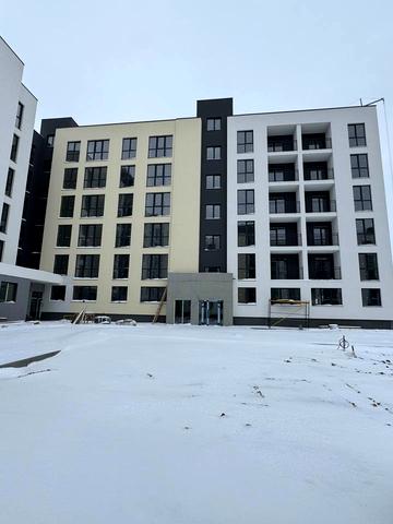 Героїв Крут вул., 10