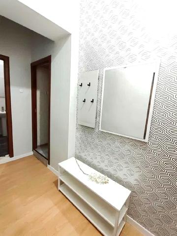 Небесної Сотні вул. (Леніна), 16