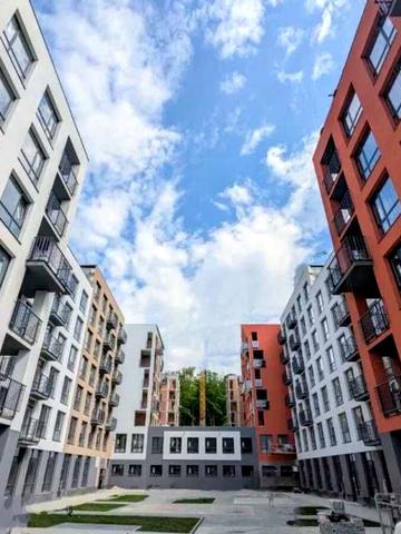 Широка вул., (Будинок 4)