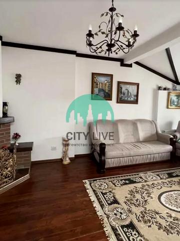 Богдана Хмельницького вул., 51д