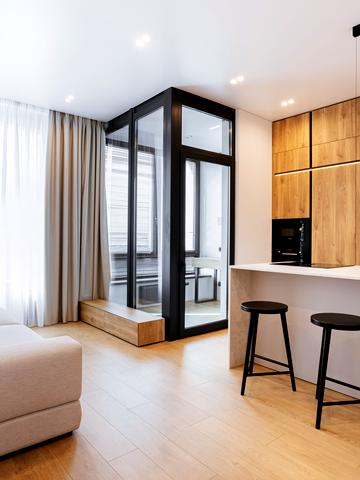 Ґарета Джонса вул. (Сімї Хохлових), 12