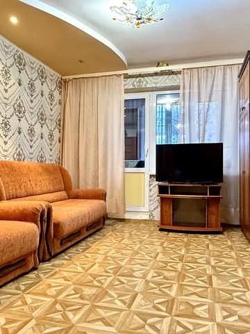 Дмитра Павличка просп., 3