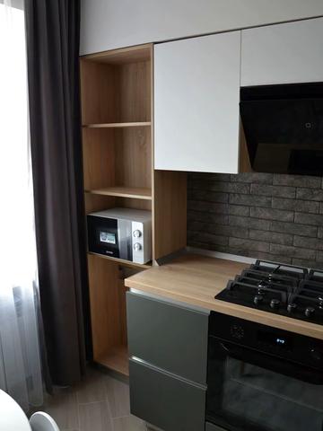 Володимира Українця вул., 15-Б