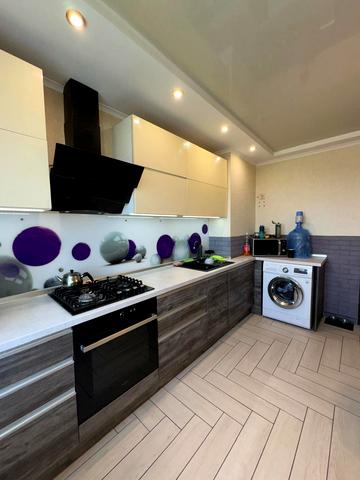 Криворізька вул., 29