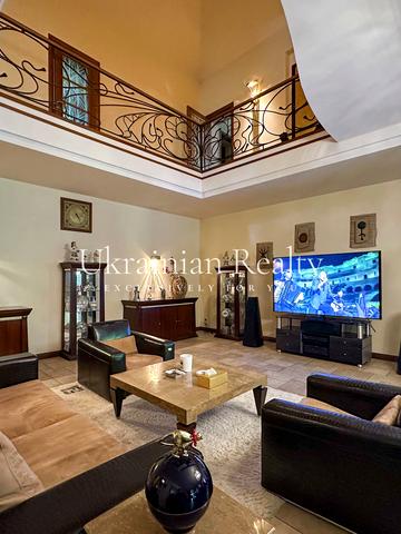 Анатолія Соловяненка вул.