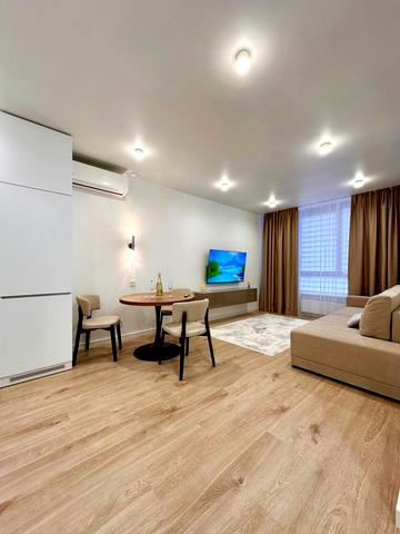 Івана Виговського вул. (Маршала Гречка), 44