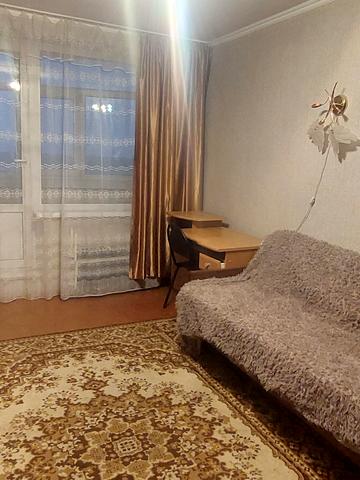 Перемоги просп., 76