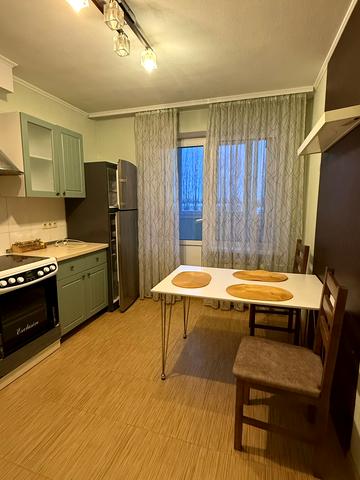 Сергія Москаленка вул. (Красовського), 8-Б