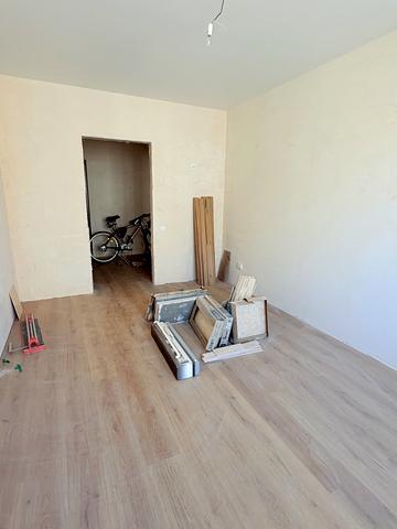 Перлинна вул., 9