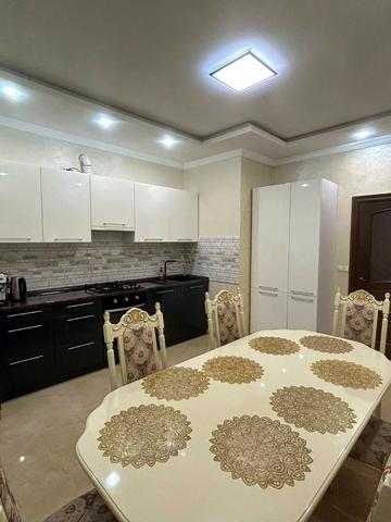 Августина Волошина вул., 3