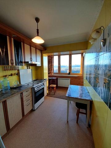 Русанівський бульв., 1