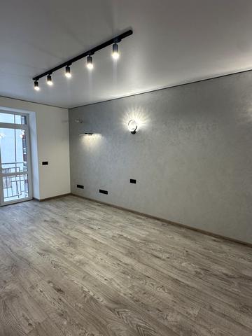 Отця Івана Блавацького вул., 18 к1