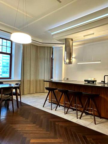 Генуезька вул., 36