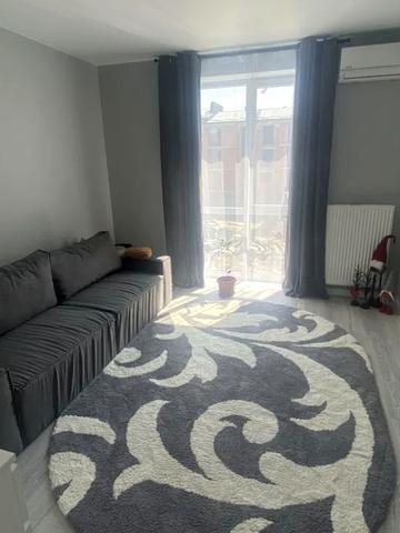 Пилипа Орлика вул., 3