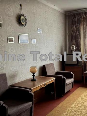 Академіка Кіпріанова вул., 2