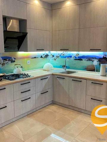 Угорська вул., 14в