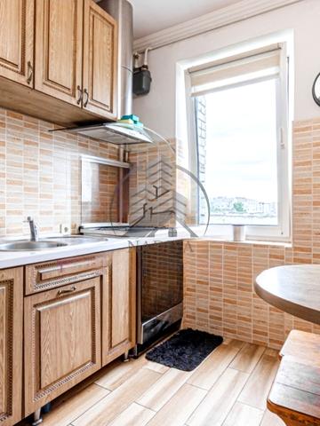 Ряшівська вул., 15