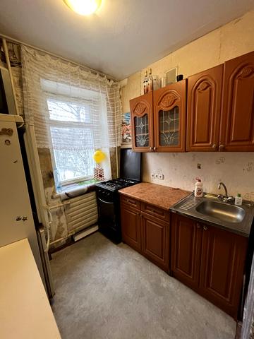 Дмитра Самоквасова вул. (Стаханівців), 15