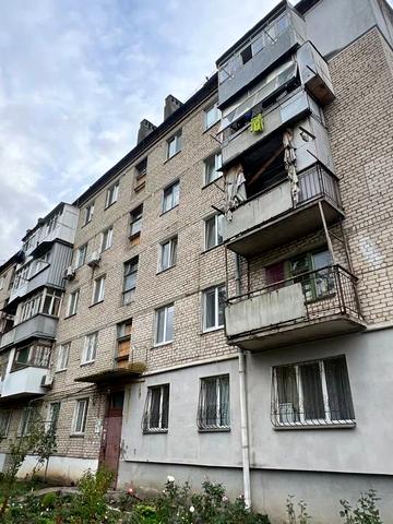 Генерала Олекси Алмазова вул. (Генерала Карпенка), 2а