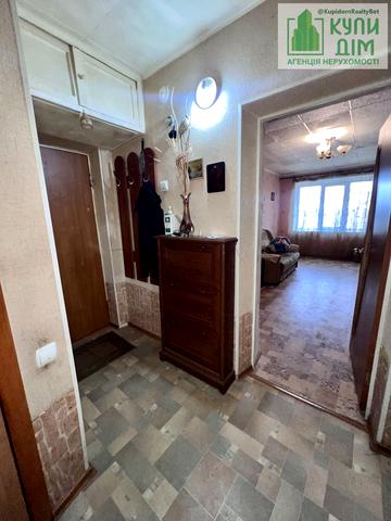 Карабінерна вул., 49