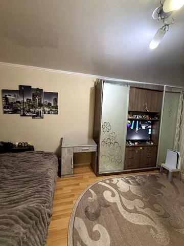 Ясний пров., 12а