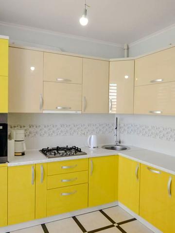 Олександра Довженка вул., 51