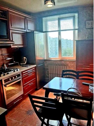 Ювілейний просп. (), 61