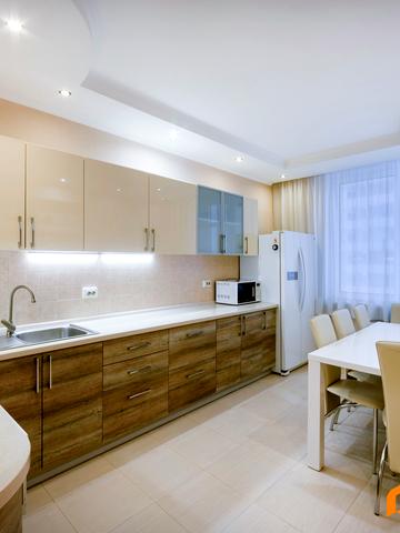 Володимира Наумовича вул. (Антонова-Овсієнка), 4-А