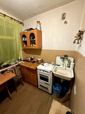 Медової Печери вул. (), 67