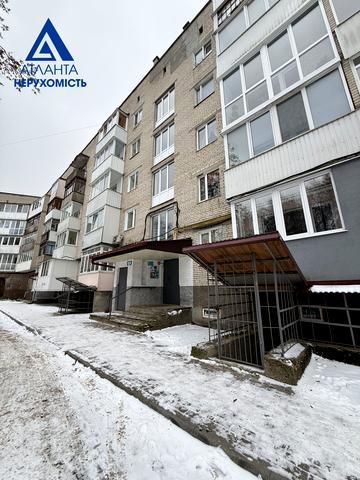 Молоді просп., 9б