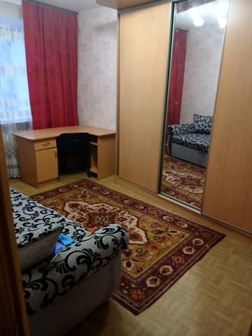 Домбровського вул., 26